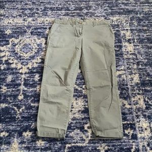Gap Chinos